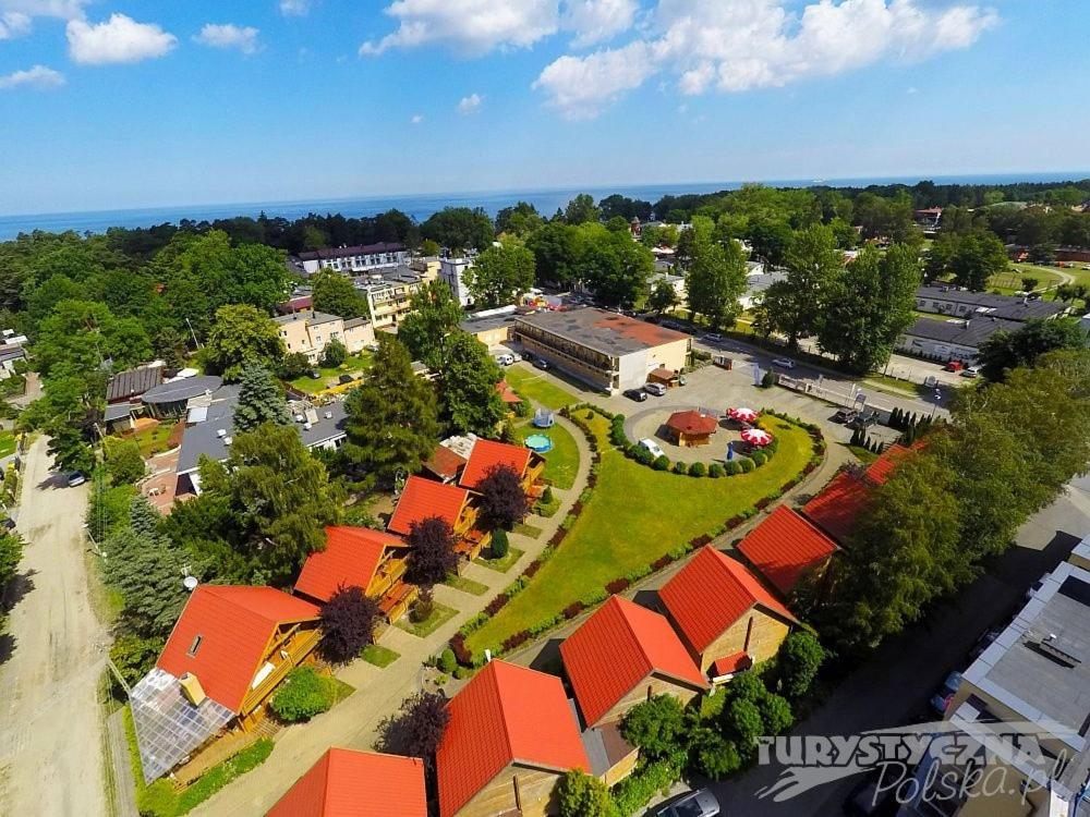 Tropicana Ϫϫ Jastrzębia Góra Esterno foto